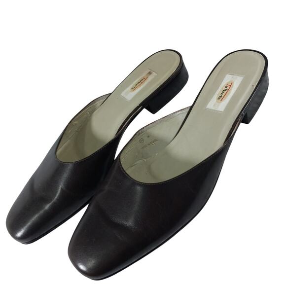 TALBOTS; BLACK GENUINE LEATHER SLIP-ON BRAZILIAN MADE FLATS, MULES! SZ 8B - Picture 1 of 11